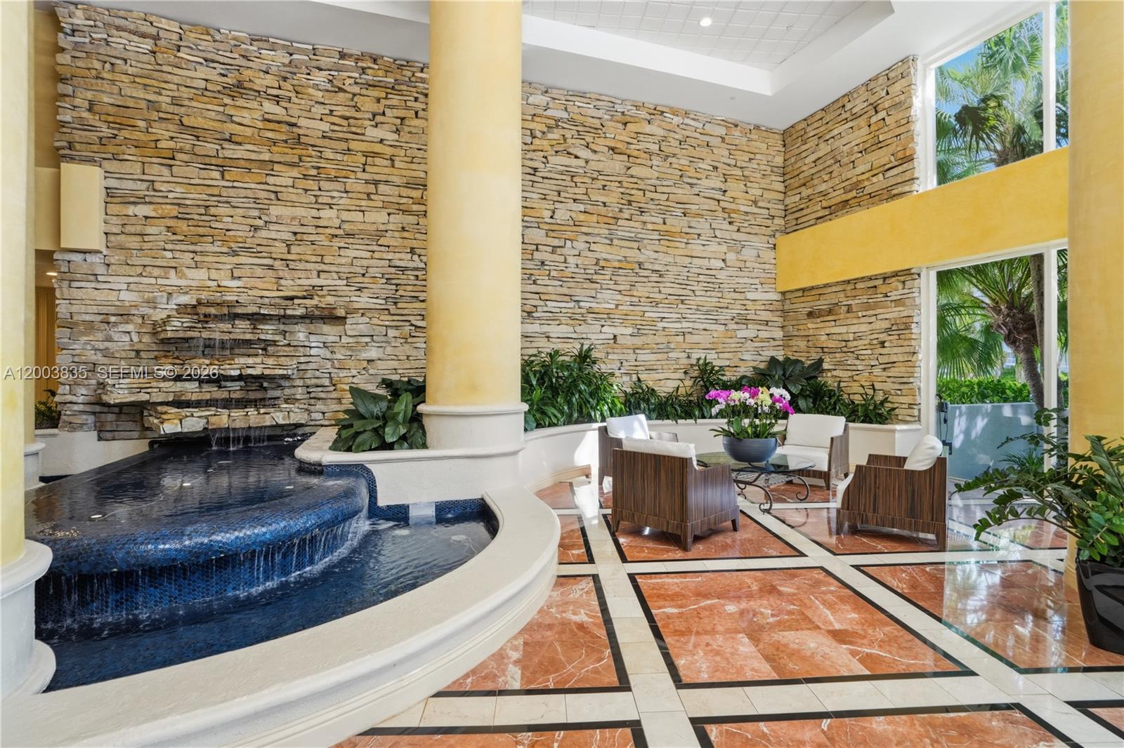 HAMPTONS WEST CONDO - Residential