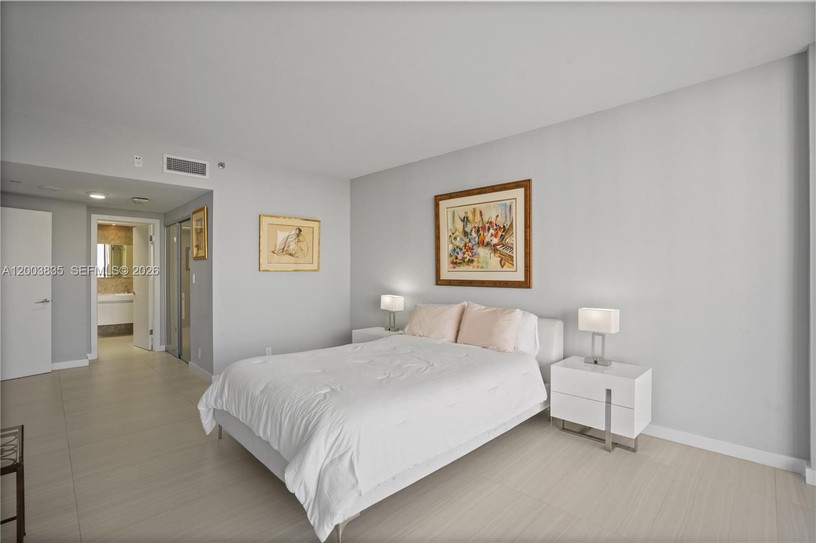 HAMPTONS WEST CONDO - Residential