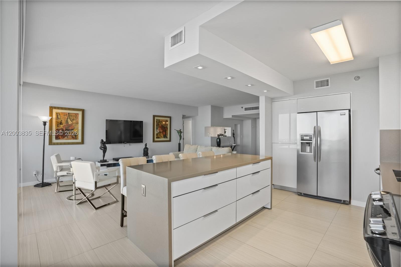 HAMPTONS WEST CONDO - Residential