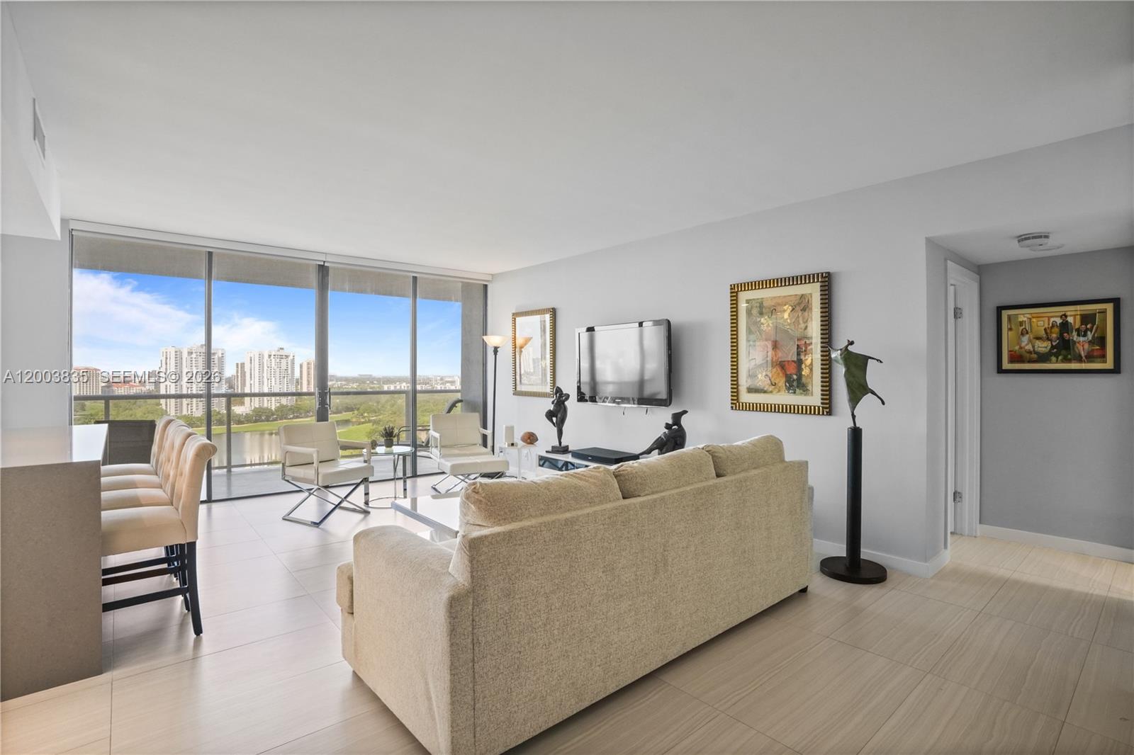 HAMPTONS WEST CONDO - Residential