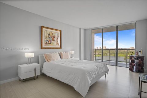 Tiny photo for 20281 E Country Club Dr #1603, Aventura, FL 33180 (MLS # A12003835)