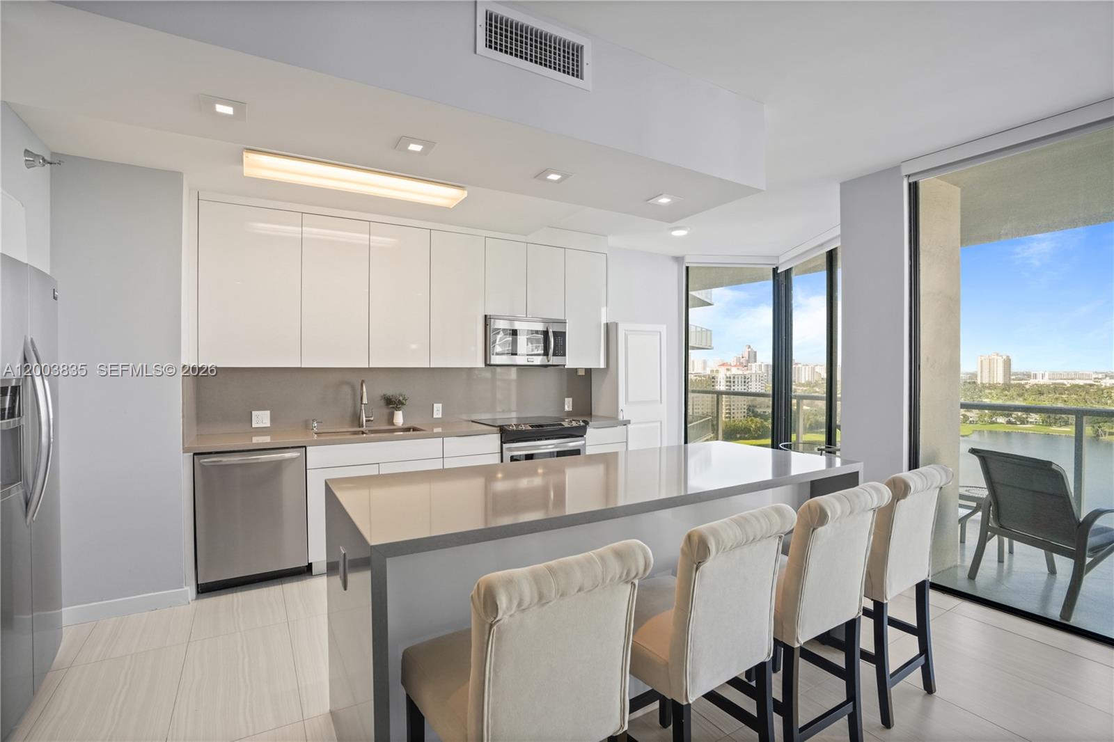 20281 E Country Club Dr 1603