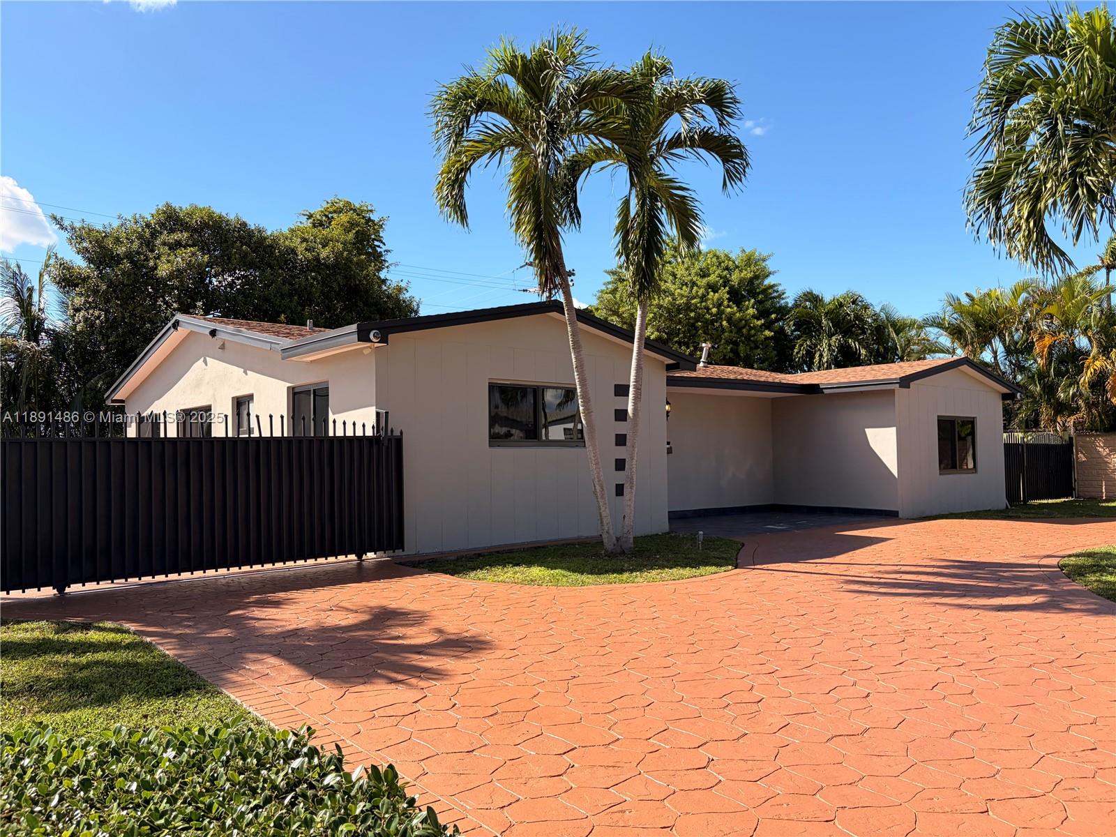 2120 SW 84th Ave