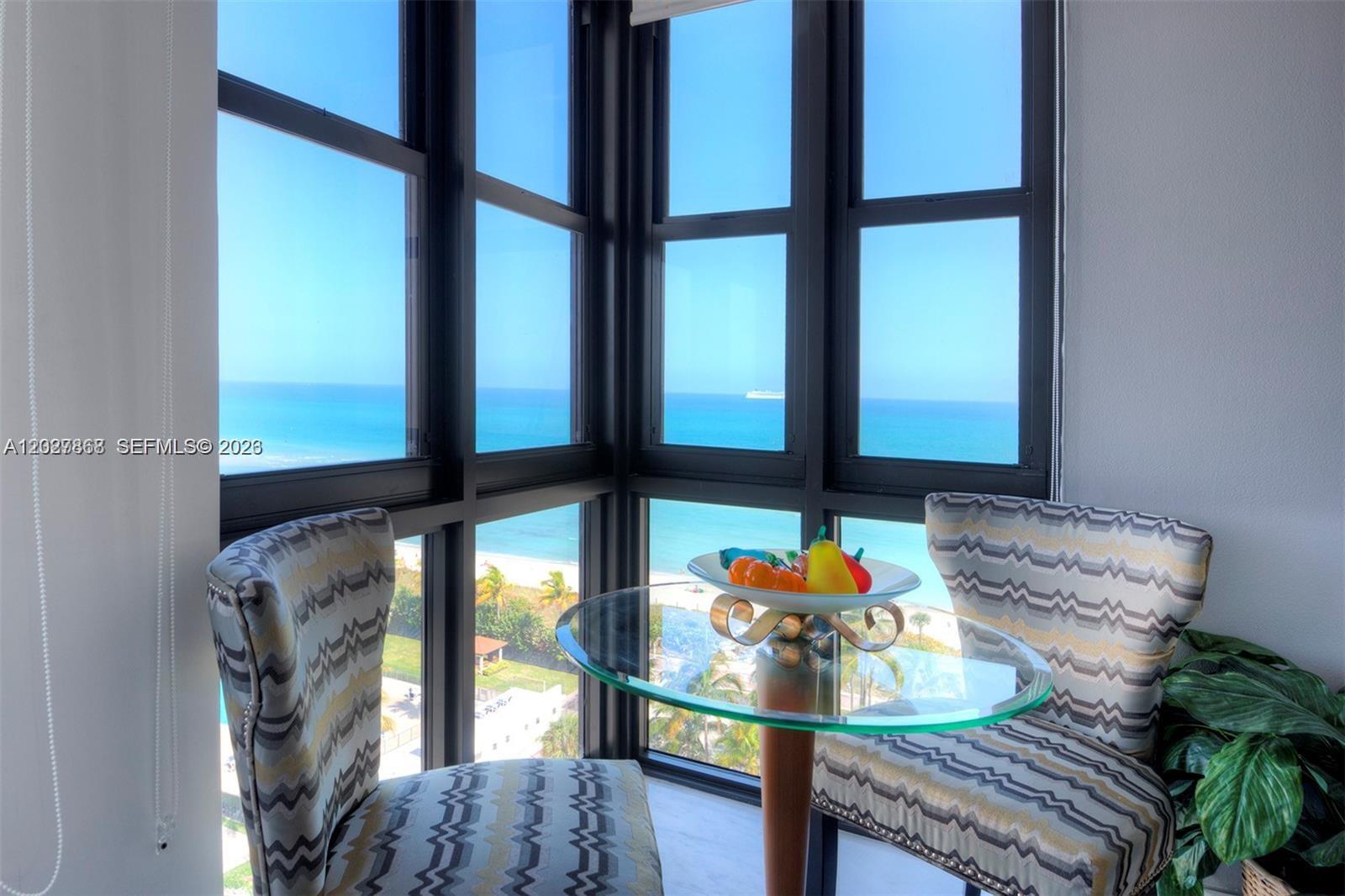 2555 Collins Ave 1400