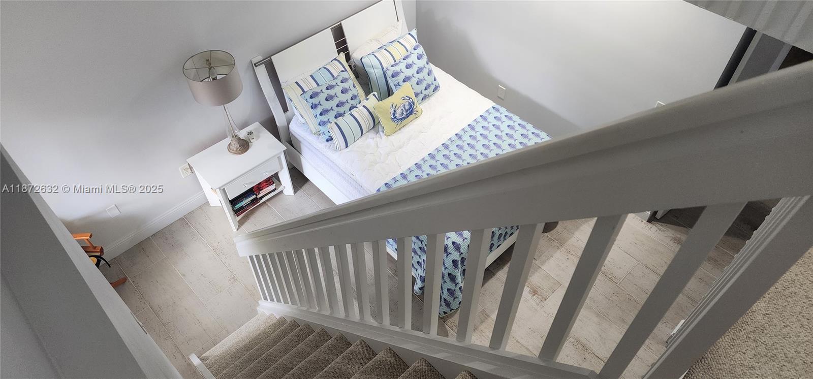 SARATOGA POINTE - Residential