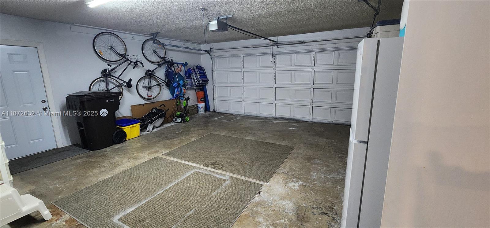 SARATOGA POINTE - Residential