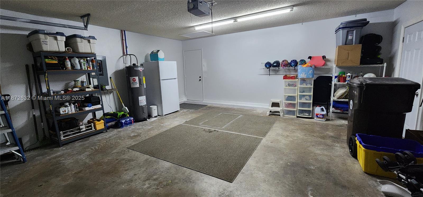 SARATOGA POINTE - Residential