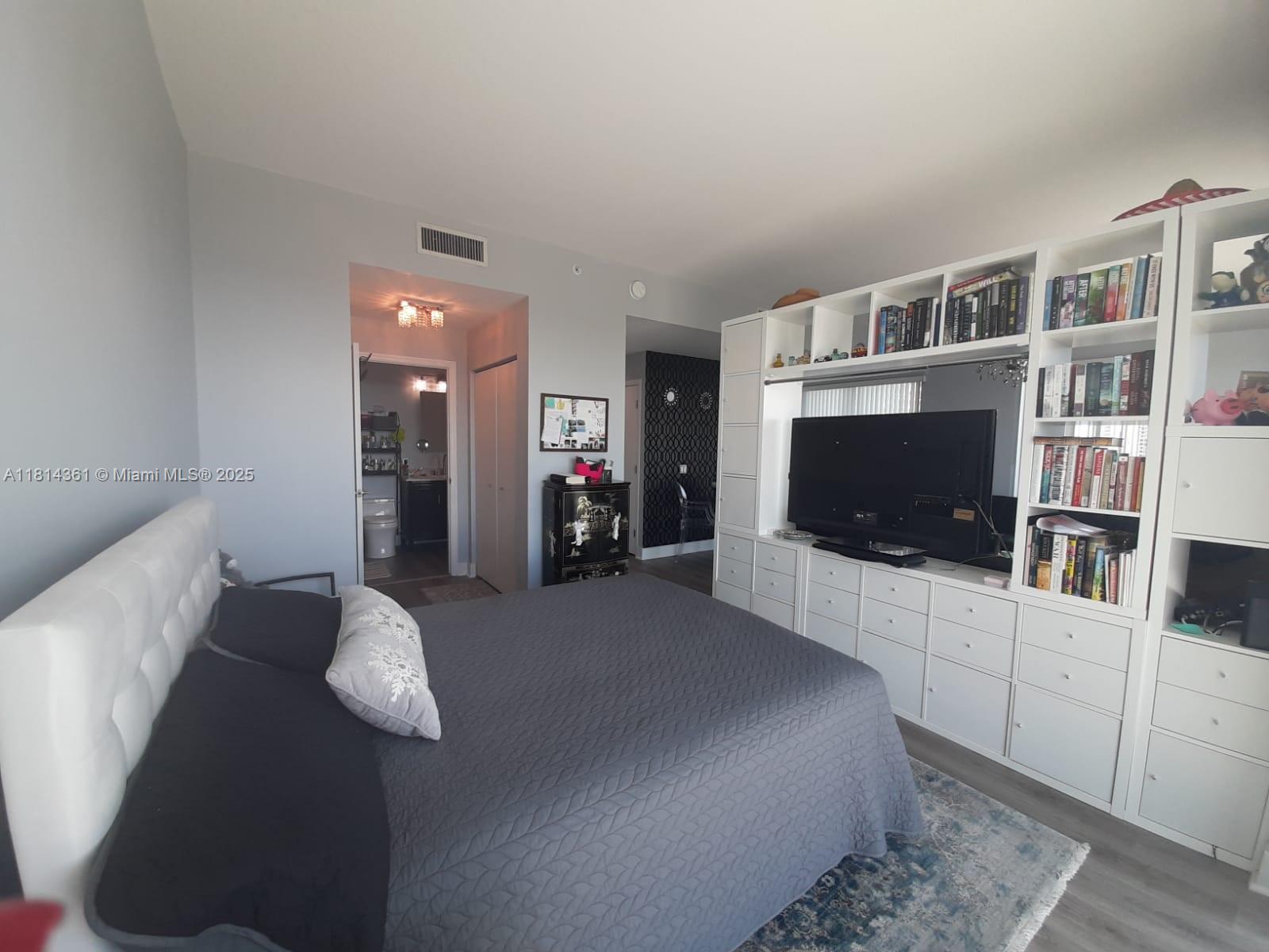 INFINITY AT BRICKELL COND - Residential Lease