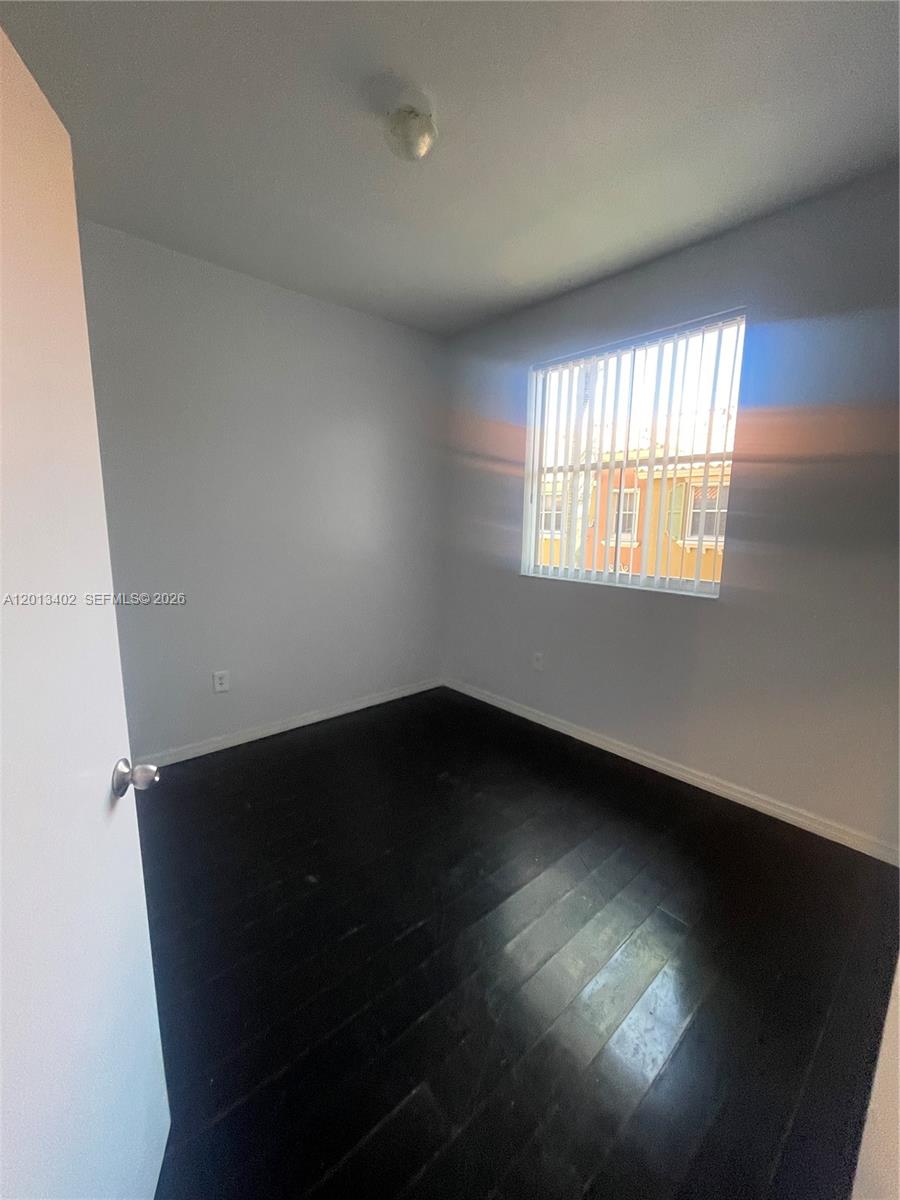 HAMPTON ISLES CONDO - Residential Lease