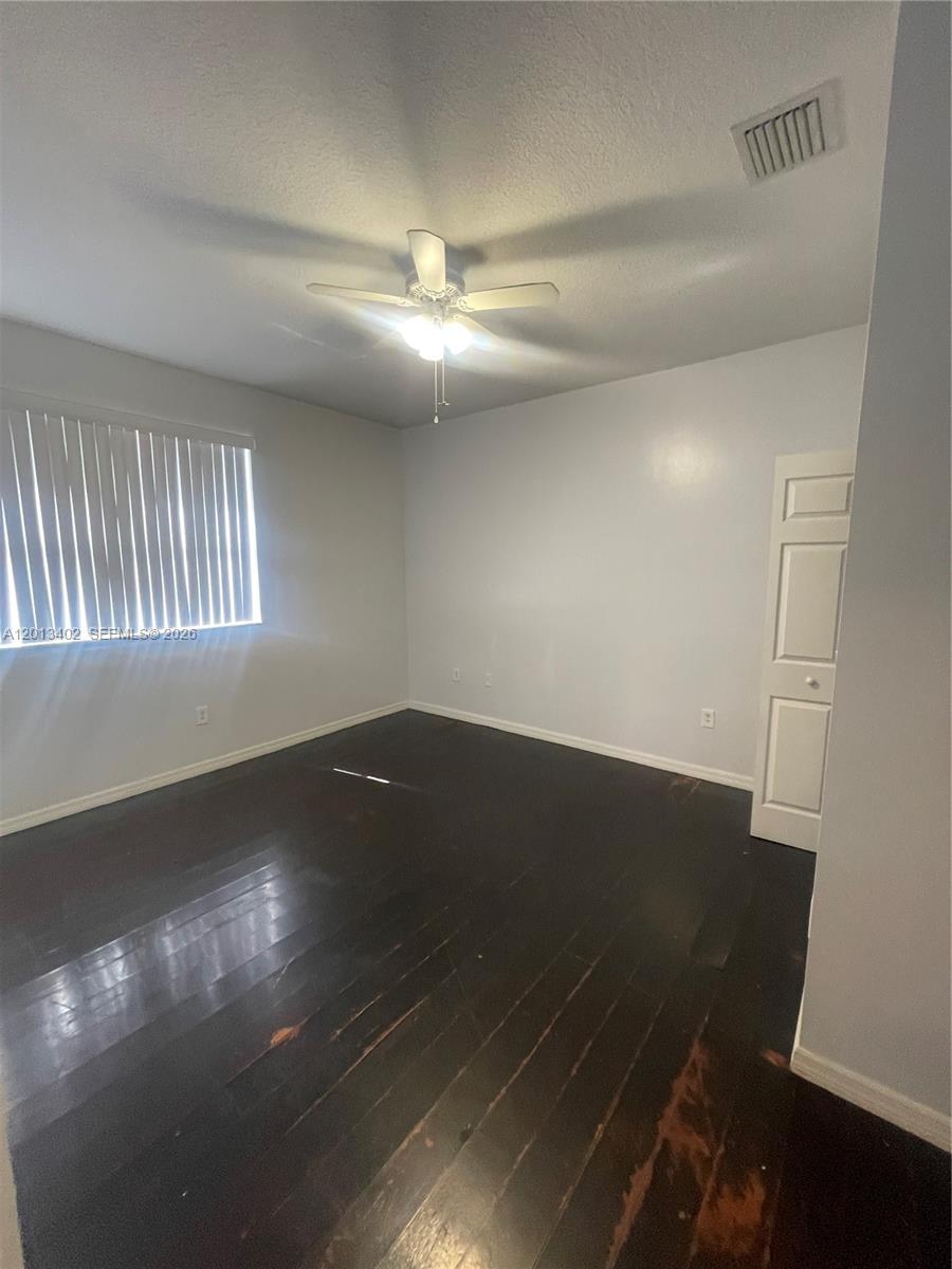 HAMPTON ISLES CONDO - Residential Lease