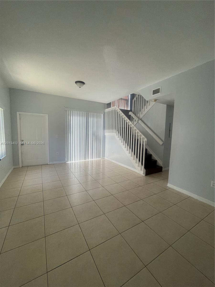 HAMPTON ISLES CONDO - Residential Lease