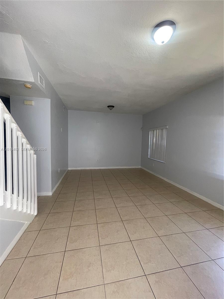 HAMPTON ISLES CONDO - Residential Lease