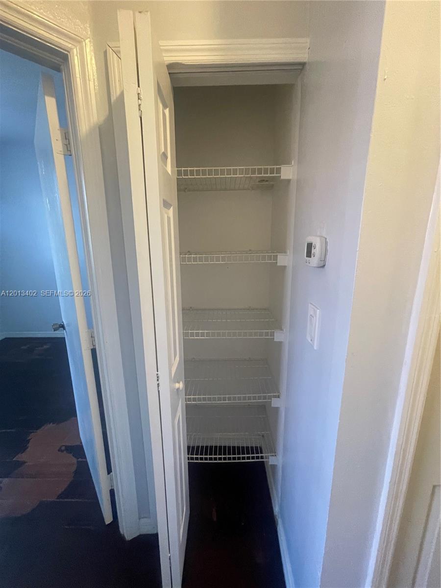 HAMPTON ISLES CONDO - Residential Lease