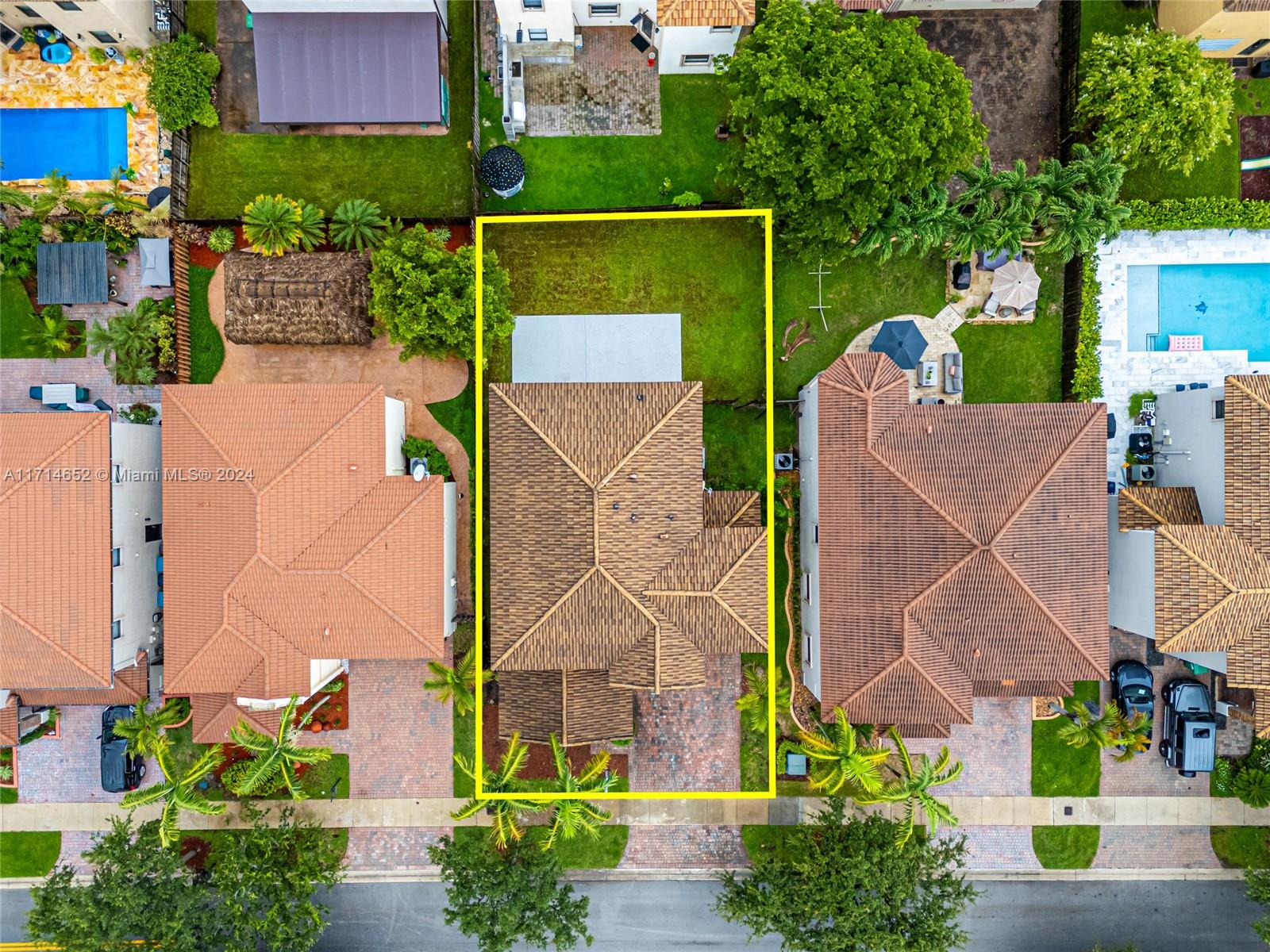 SILVER PALM EAST SECTION - Residential