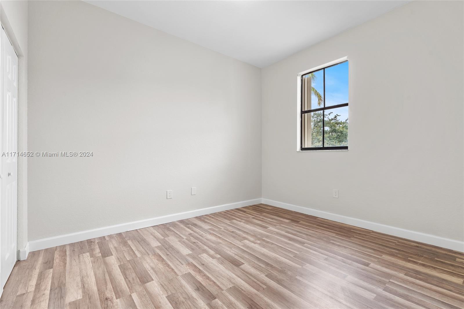 SILVER PALM EAST SECTION - Residential