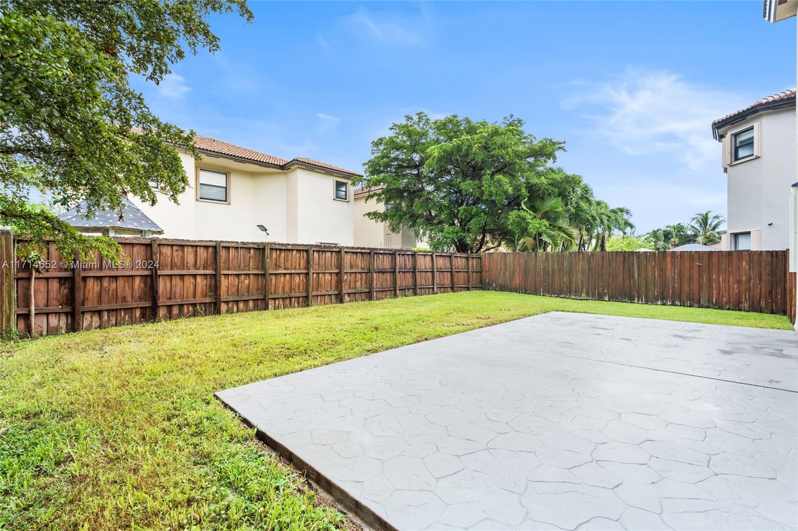 SILVER PALM EAST SECTION - Residential