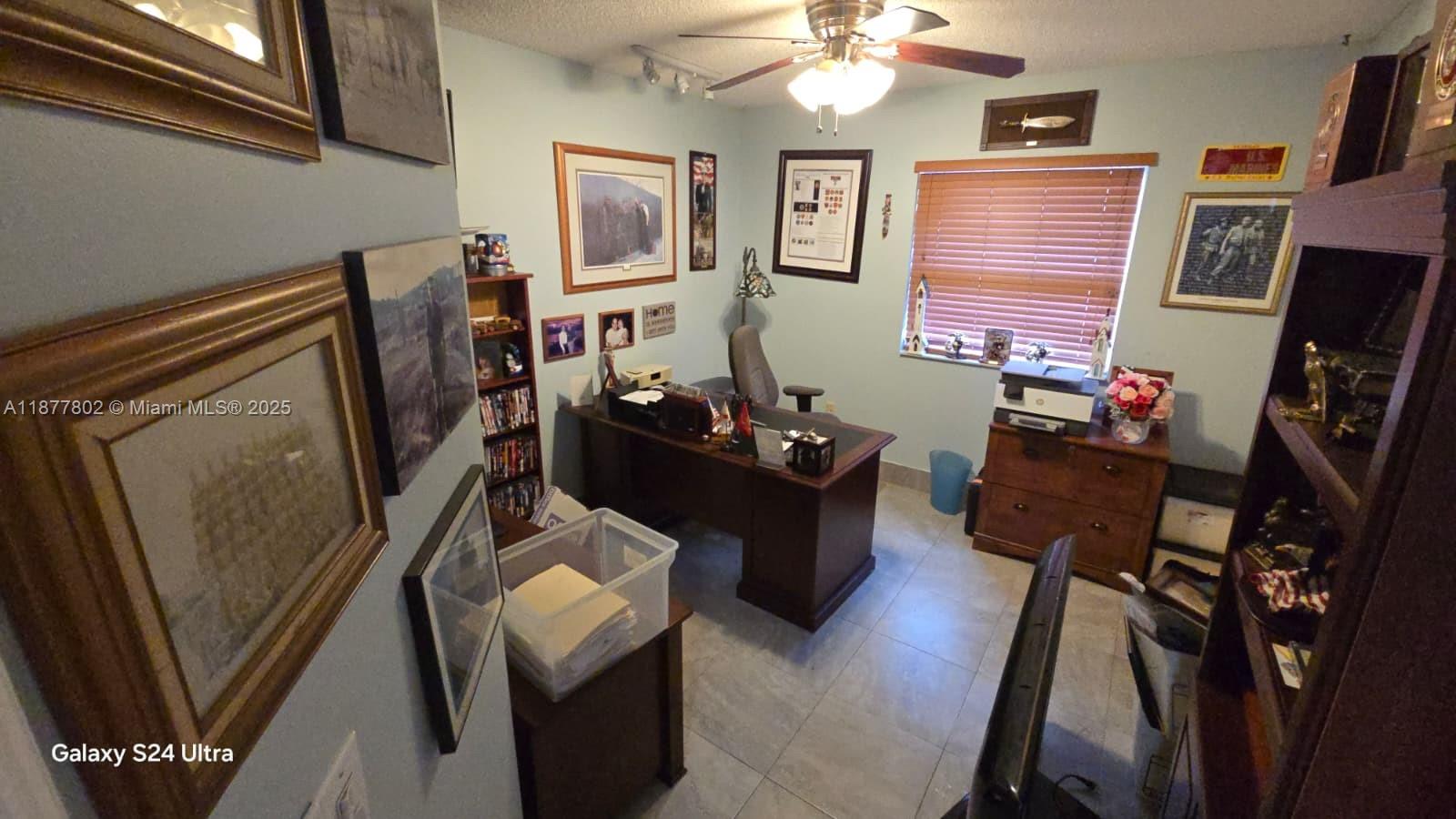 OAK CREEK SOUTH - Residential