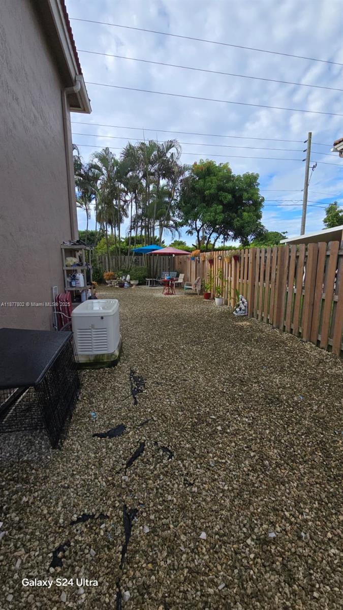 OAK CREEK SOUTH - Residential