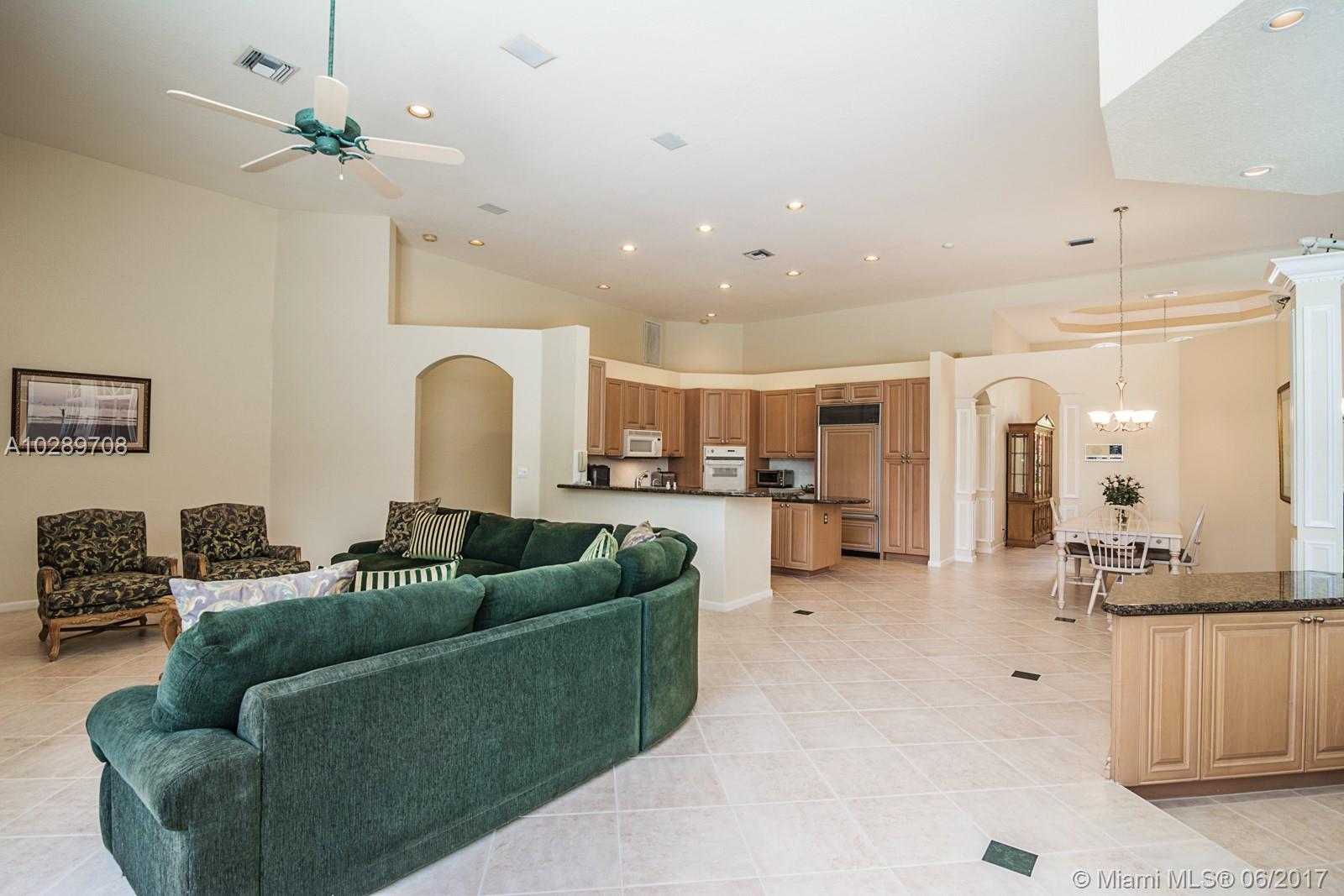 Pelican Landing - Residential