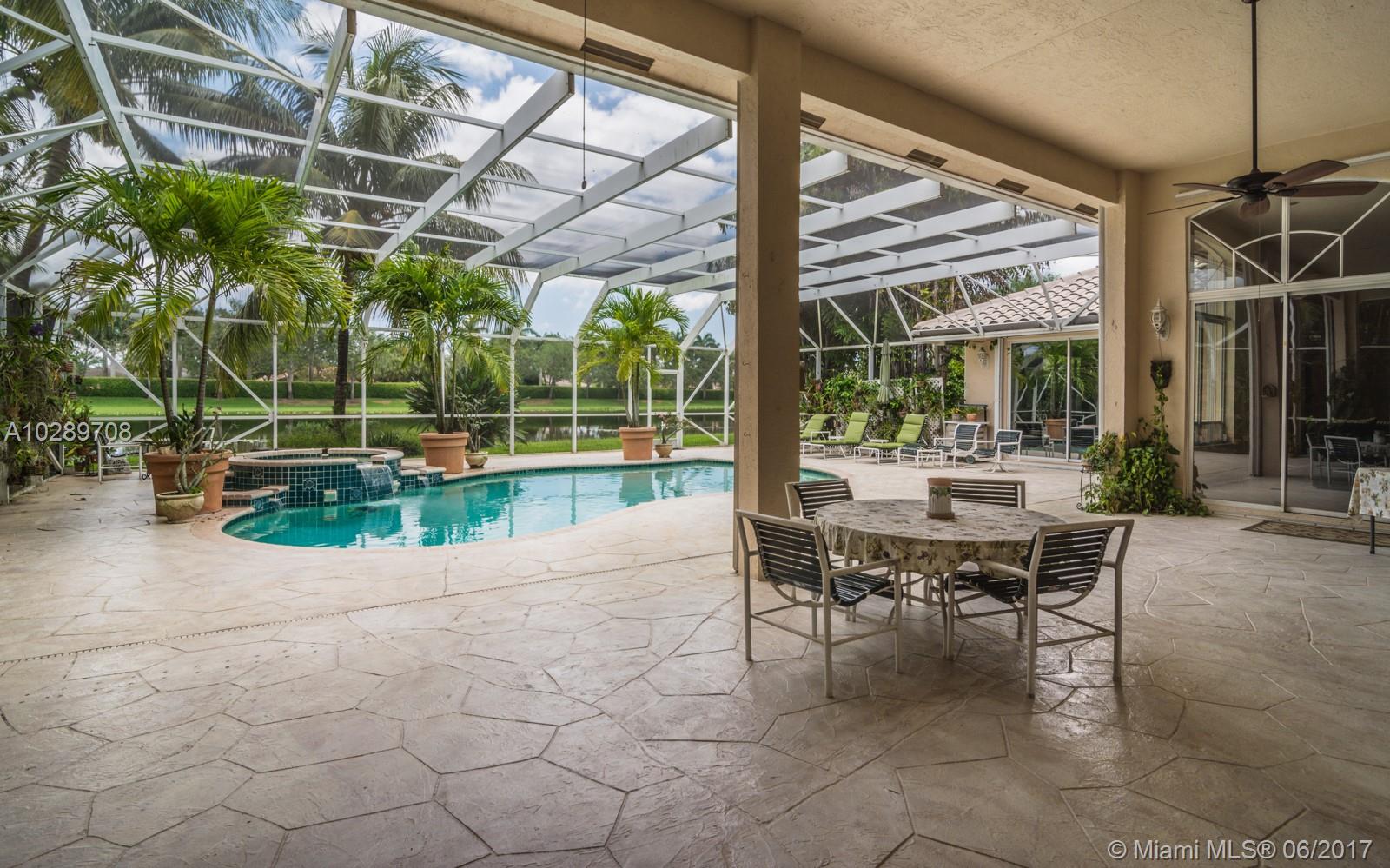 Pelican Landing - Residential