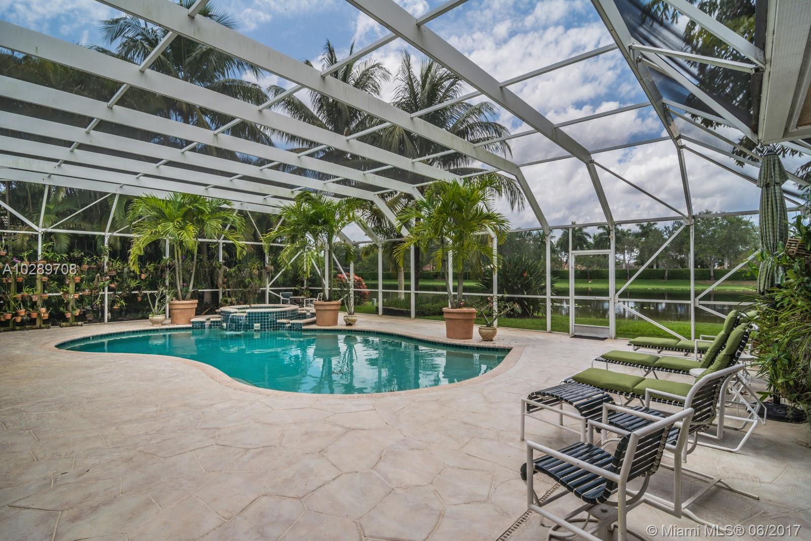 Pelican Landing - Residential