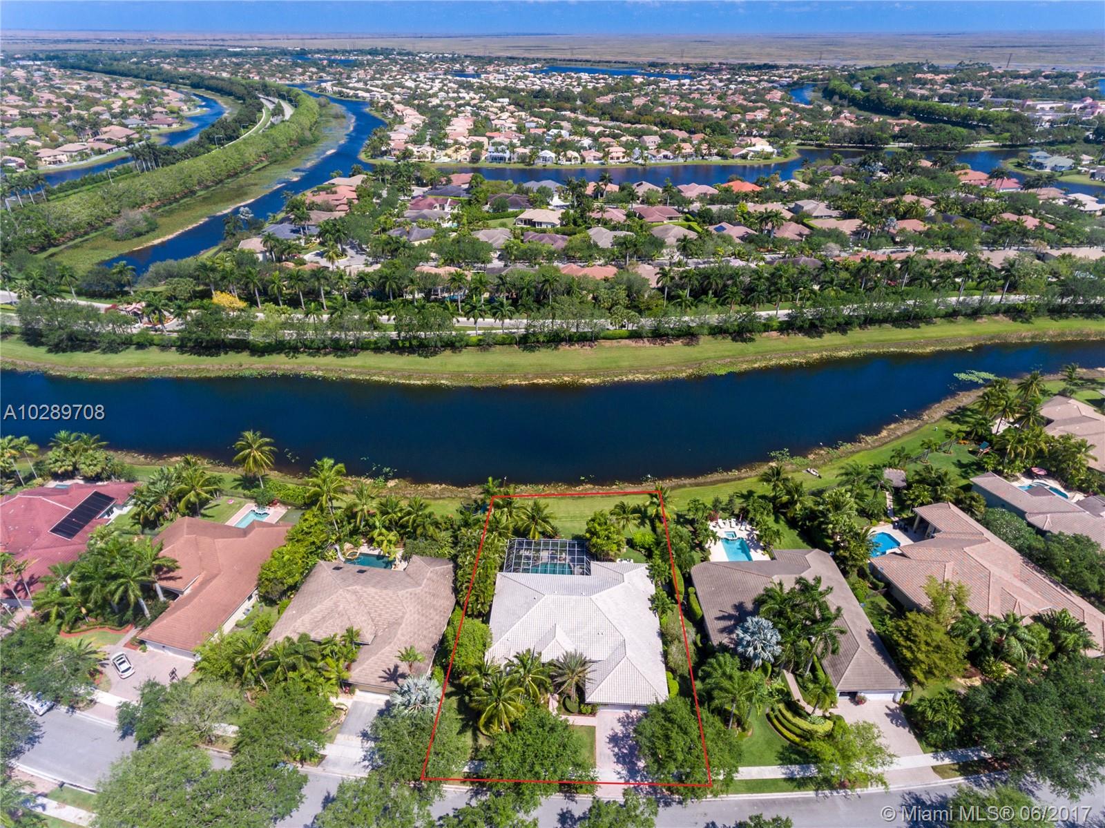 Pelican Landing - Residential