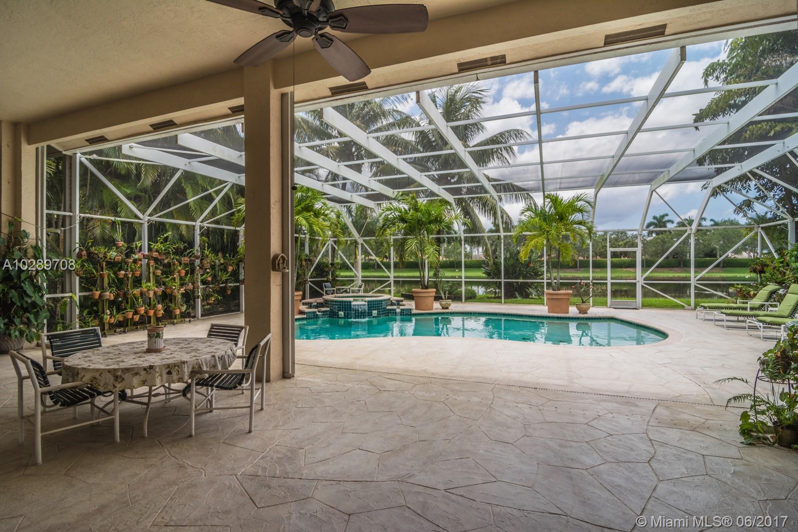 Pelican Landing - Residential