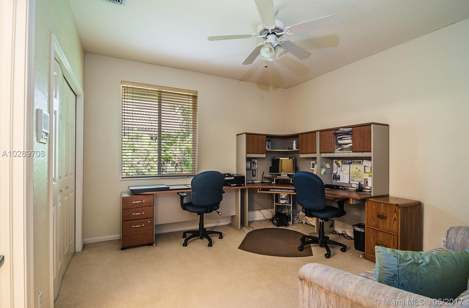 Pelican Landing - Residential