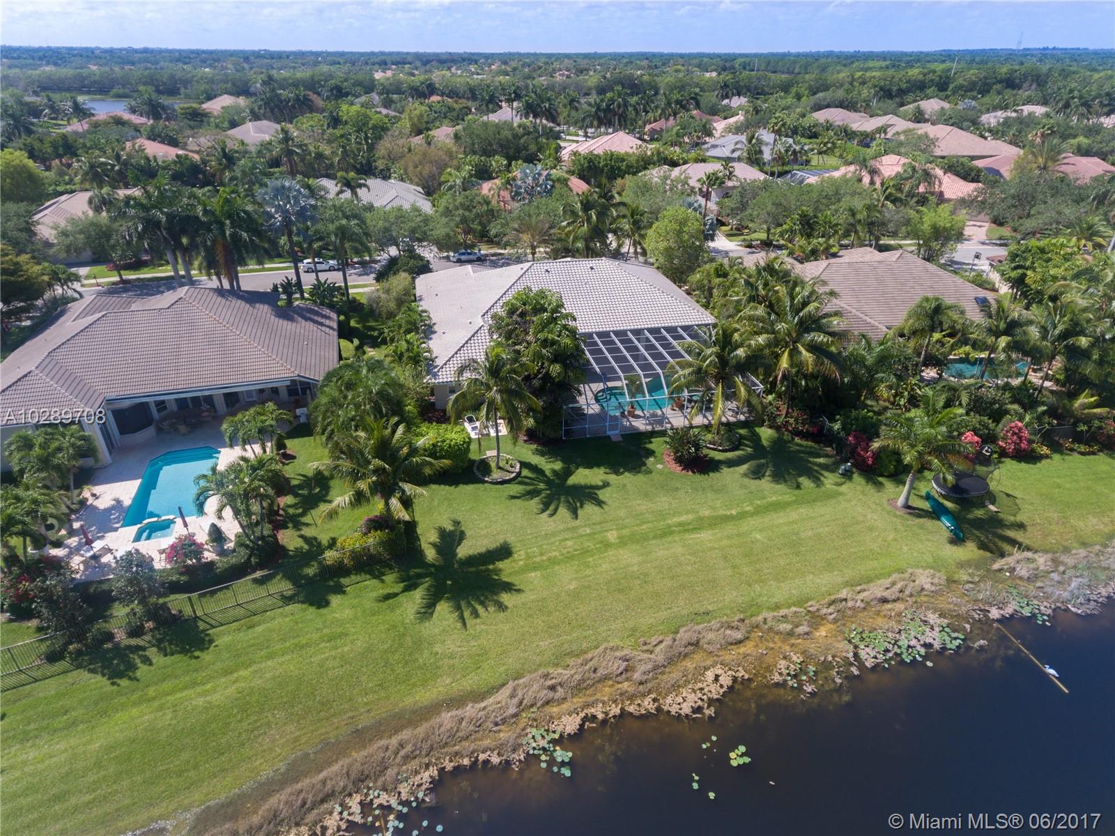 Pelican Landing - Residential