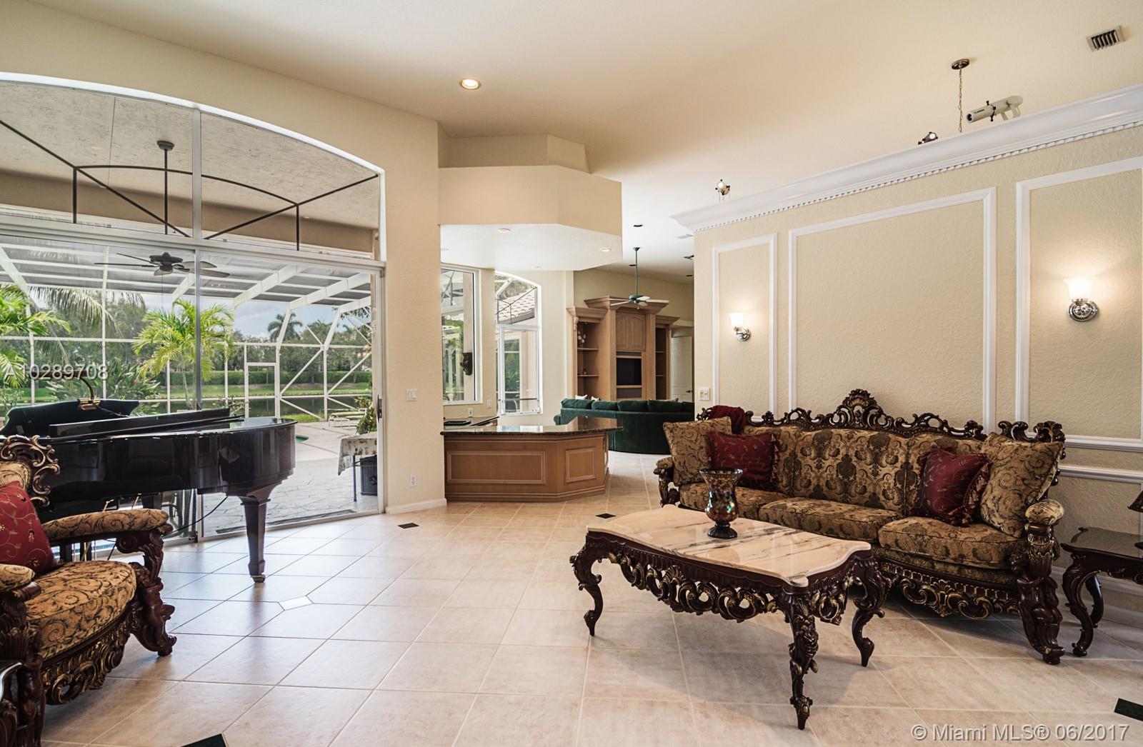 Pelican Landing - Residential