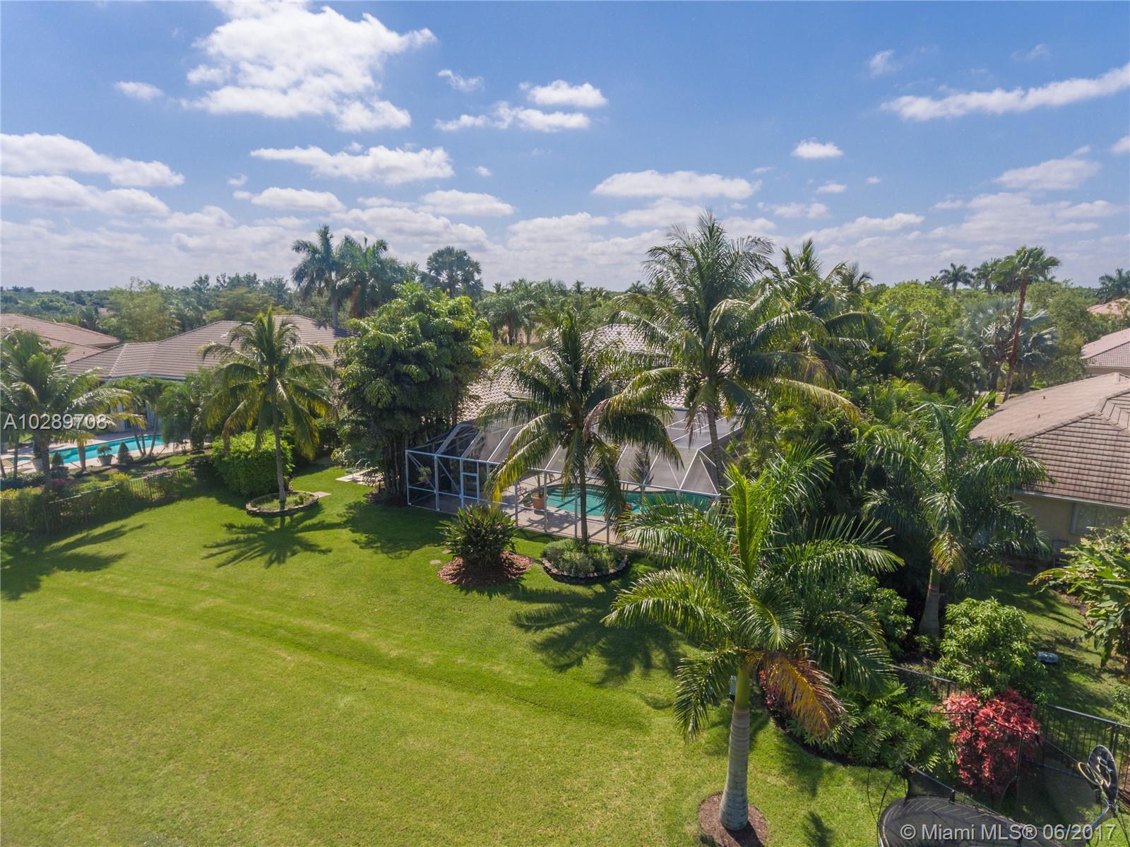 Pelican Landing - Residential