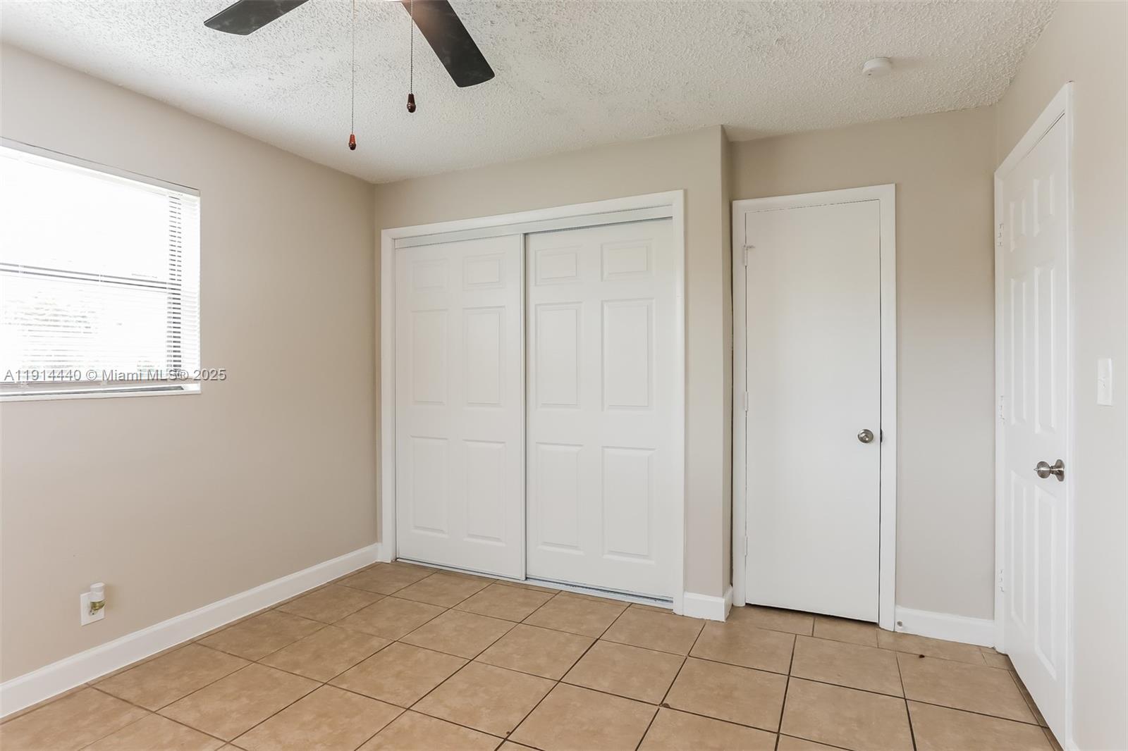 ORIOLE ESTATES SEC 6 - Residential Lease