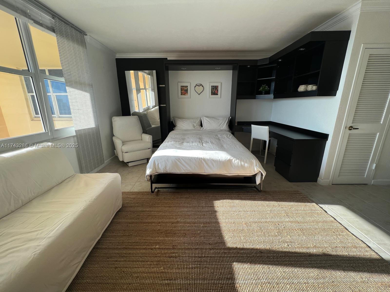 WAVE CONDO - Residential Lease