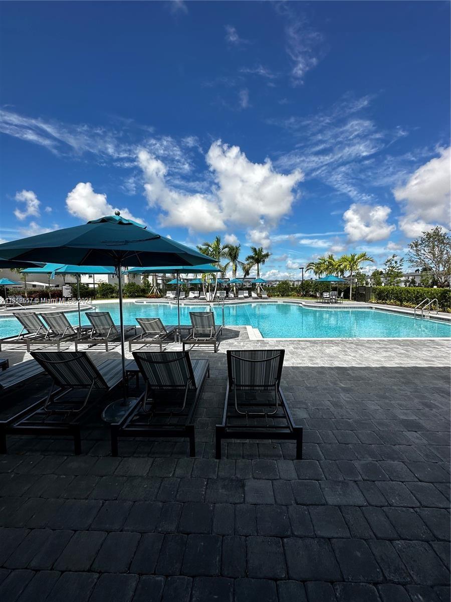 KEYS GATE RESIDENTIAL - Residential Lease