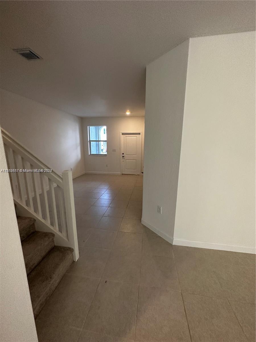KEYS GATE RESIDENTIAL - Residential Lease
