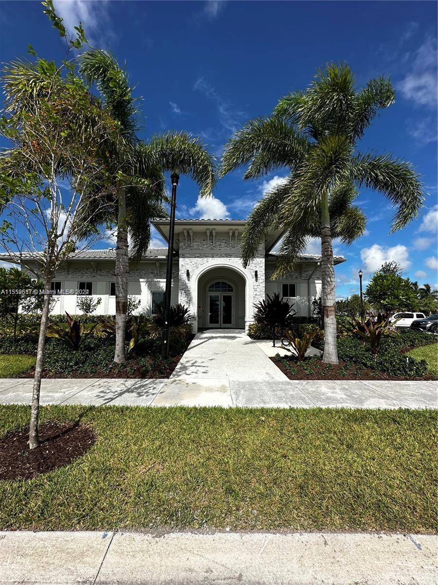 KEYS GATE RESIDENTIAL - Residential Lease