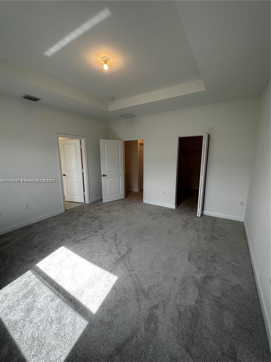 KEYS GATE RESIDENTIAL - Residential Lease