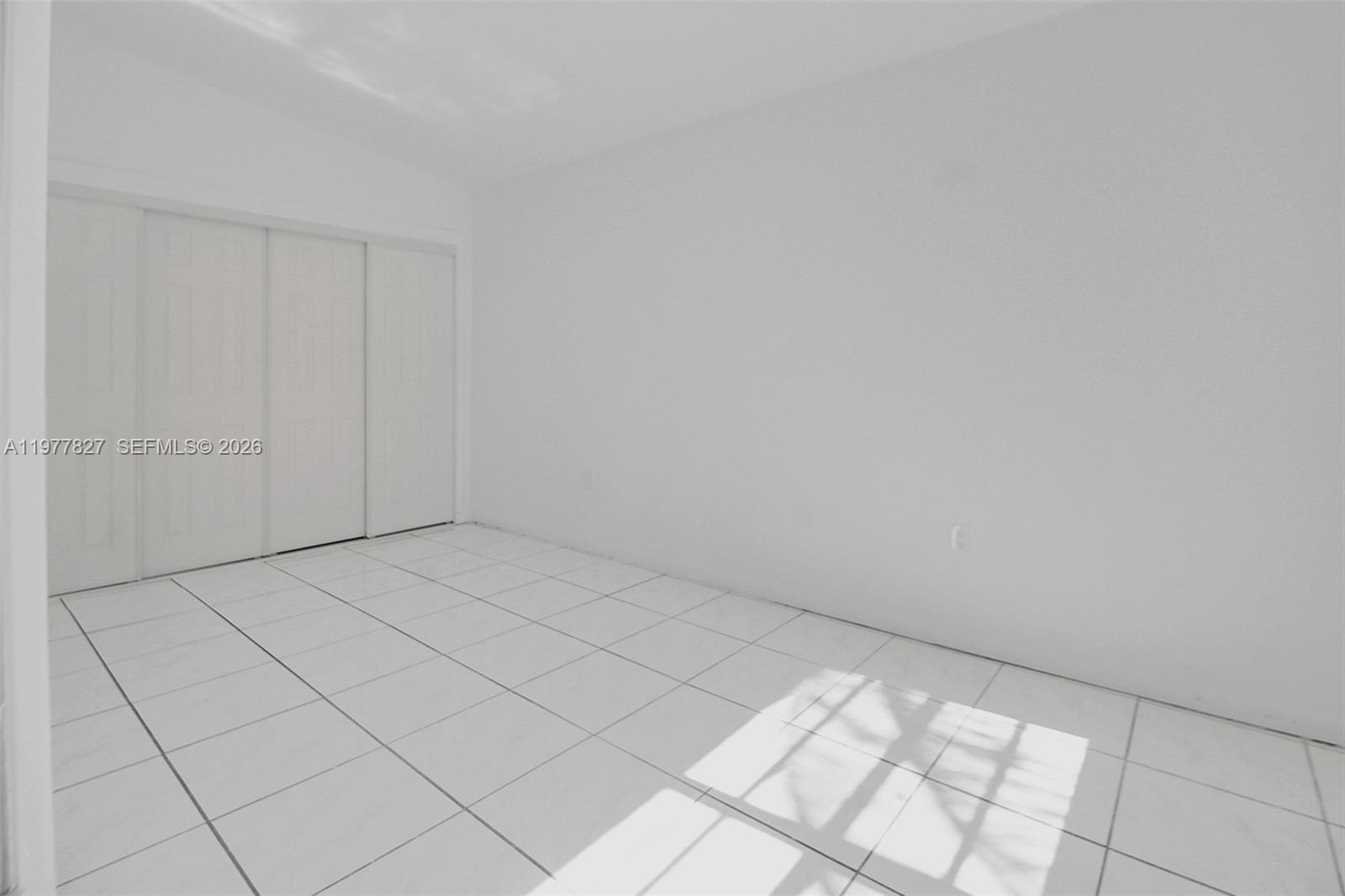 LIVE OAK OF THE HAMMOCKS - Residential Lease