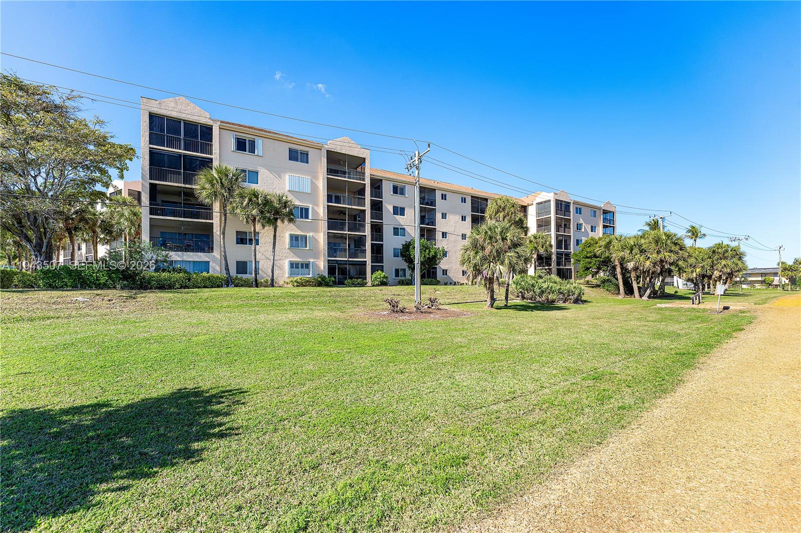 JUPITER BAY EAST CONDO - Residential