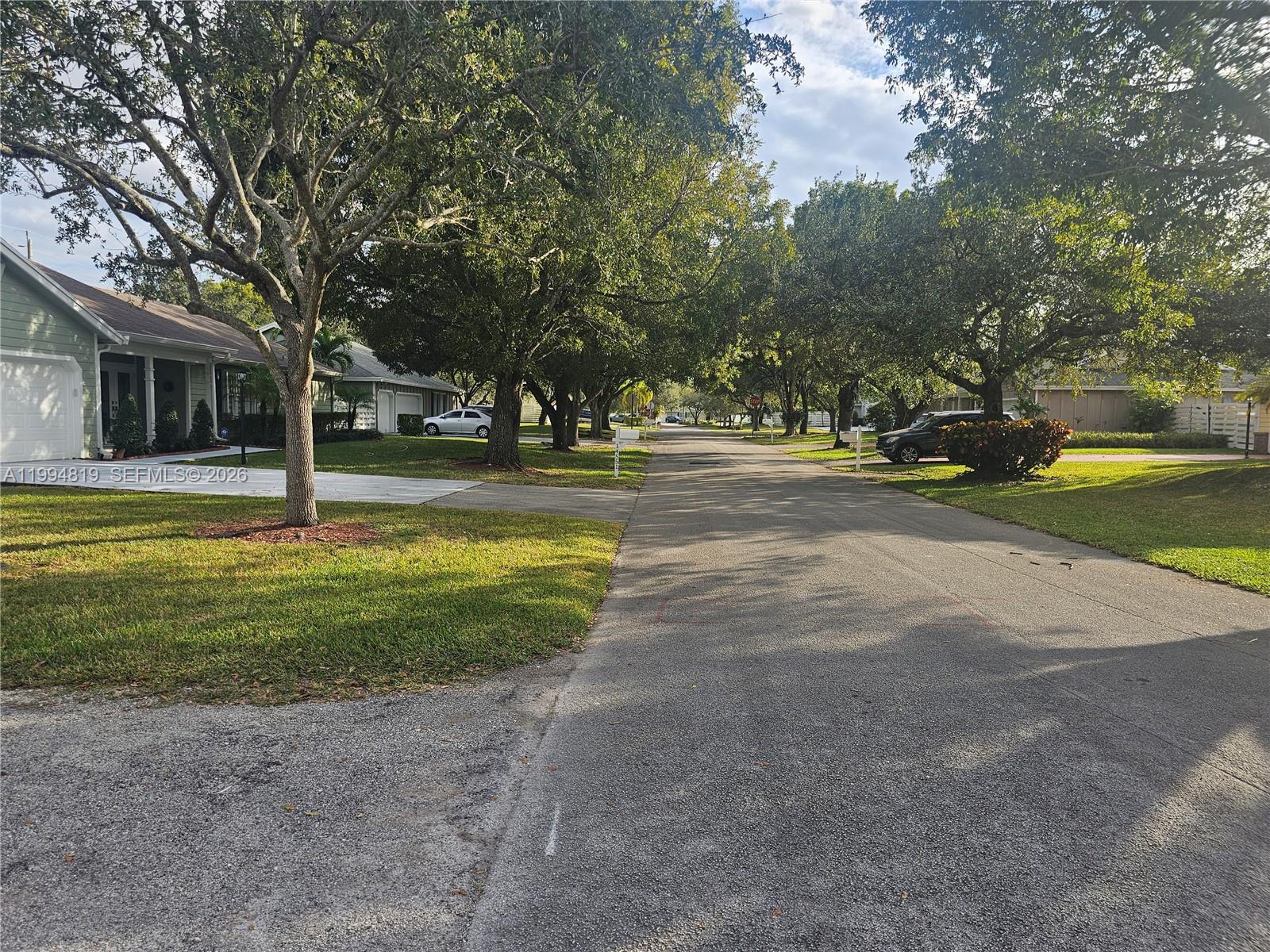 COUNTRY WALK SEC 6 - Residential