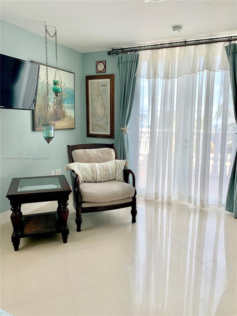 HAMMER POINT - Residential