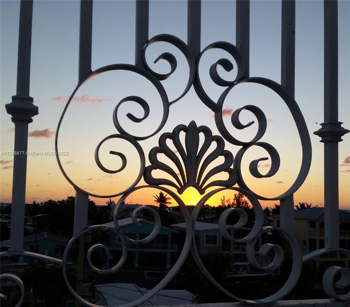 HAMMER POINT - Residential