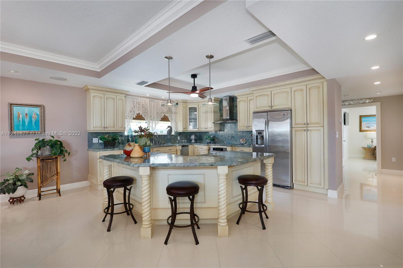 HAMMER POINT - Residential