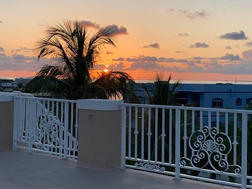 HAMMER POINT - Residential