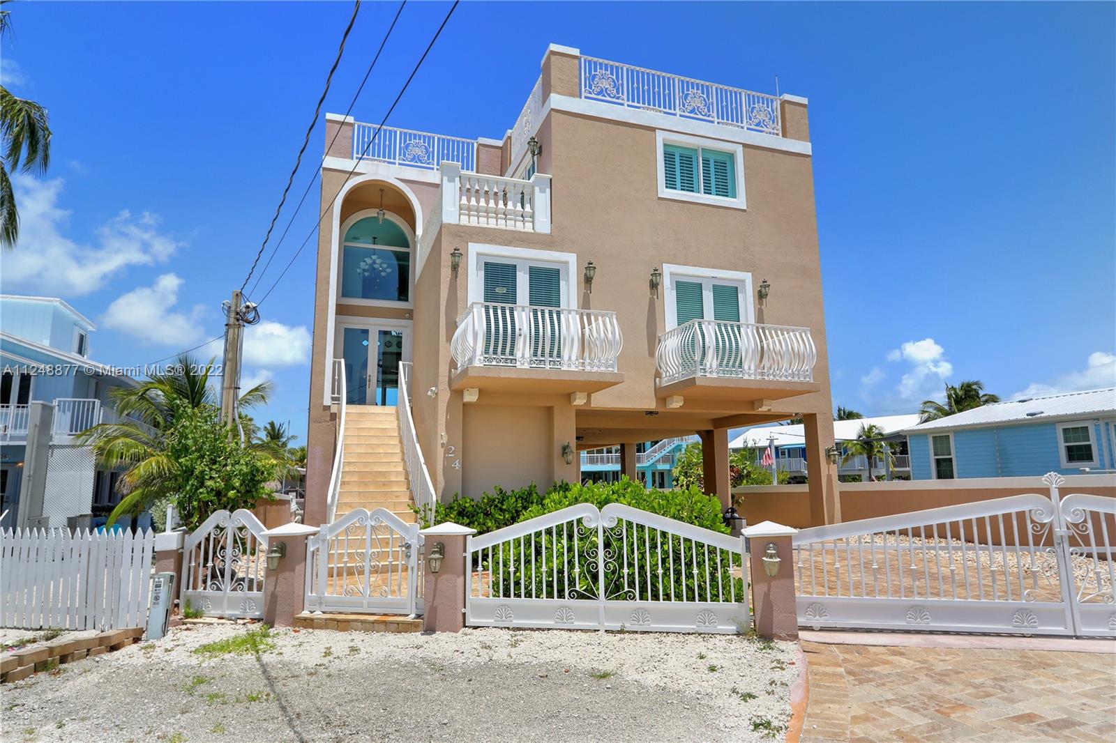 HAMMER POINT - Residential