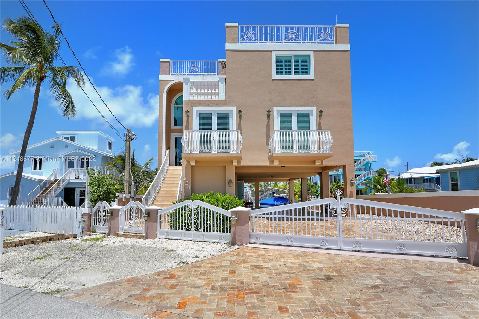 HAMMER POINT - Residential