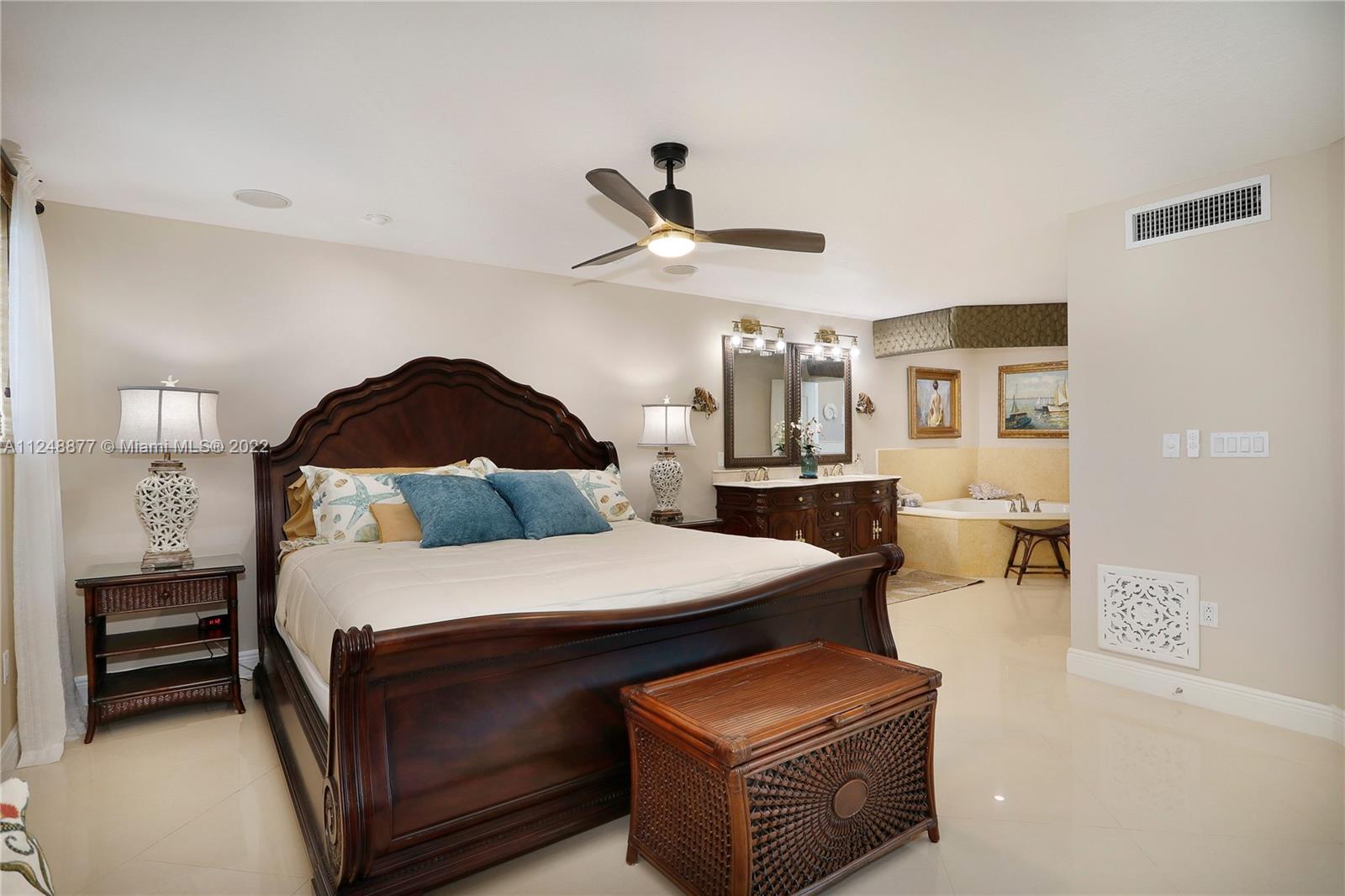 HAMMER POINT - Residential