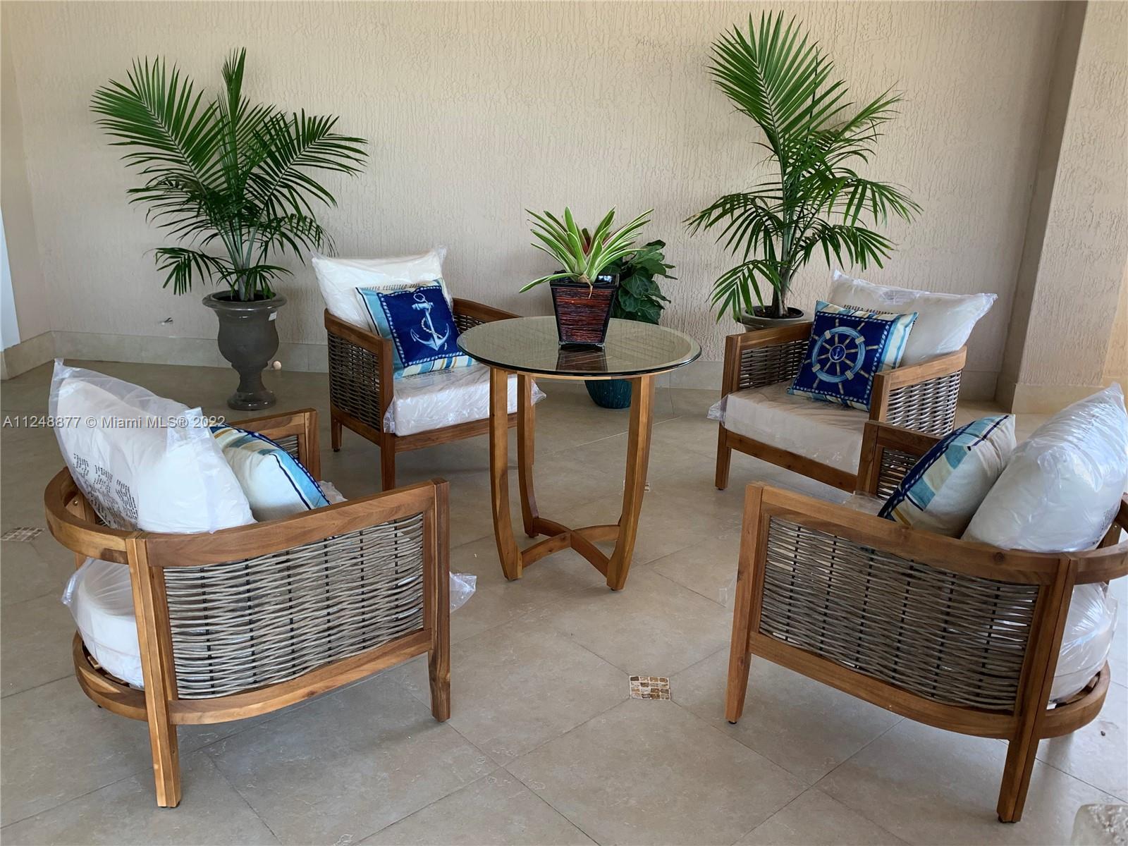 HAMMER POINT - Residential