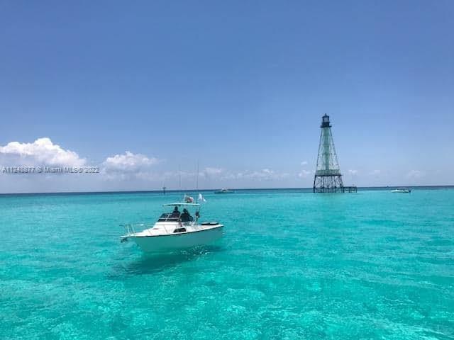 HAMMER POINT - Residential