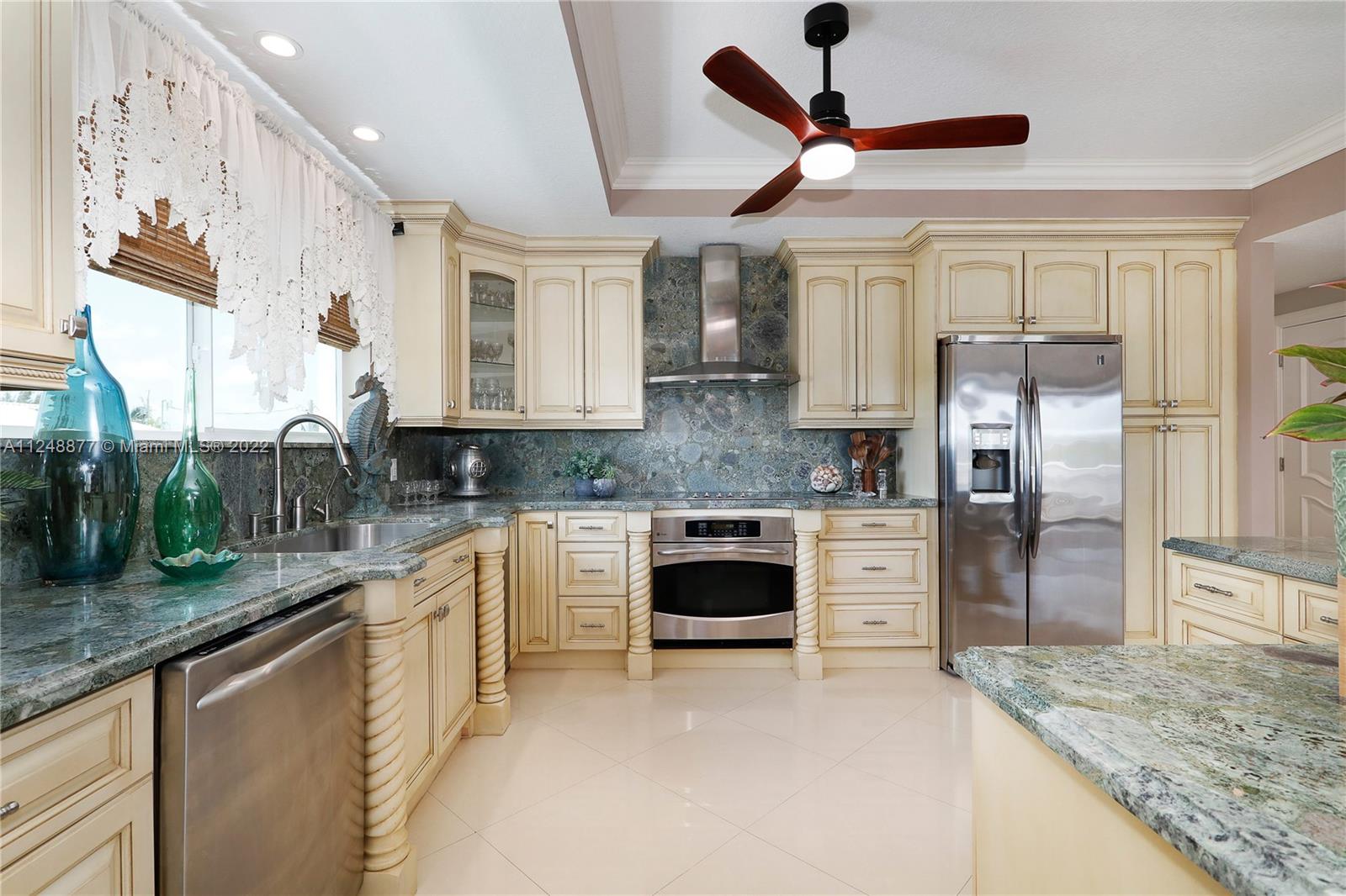 HAMMER POINT - Residential